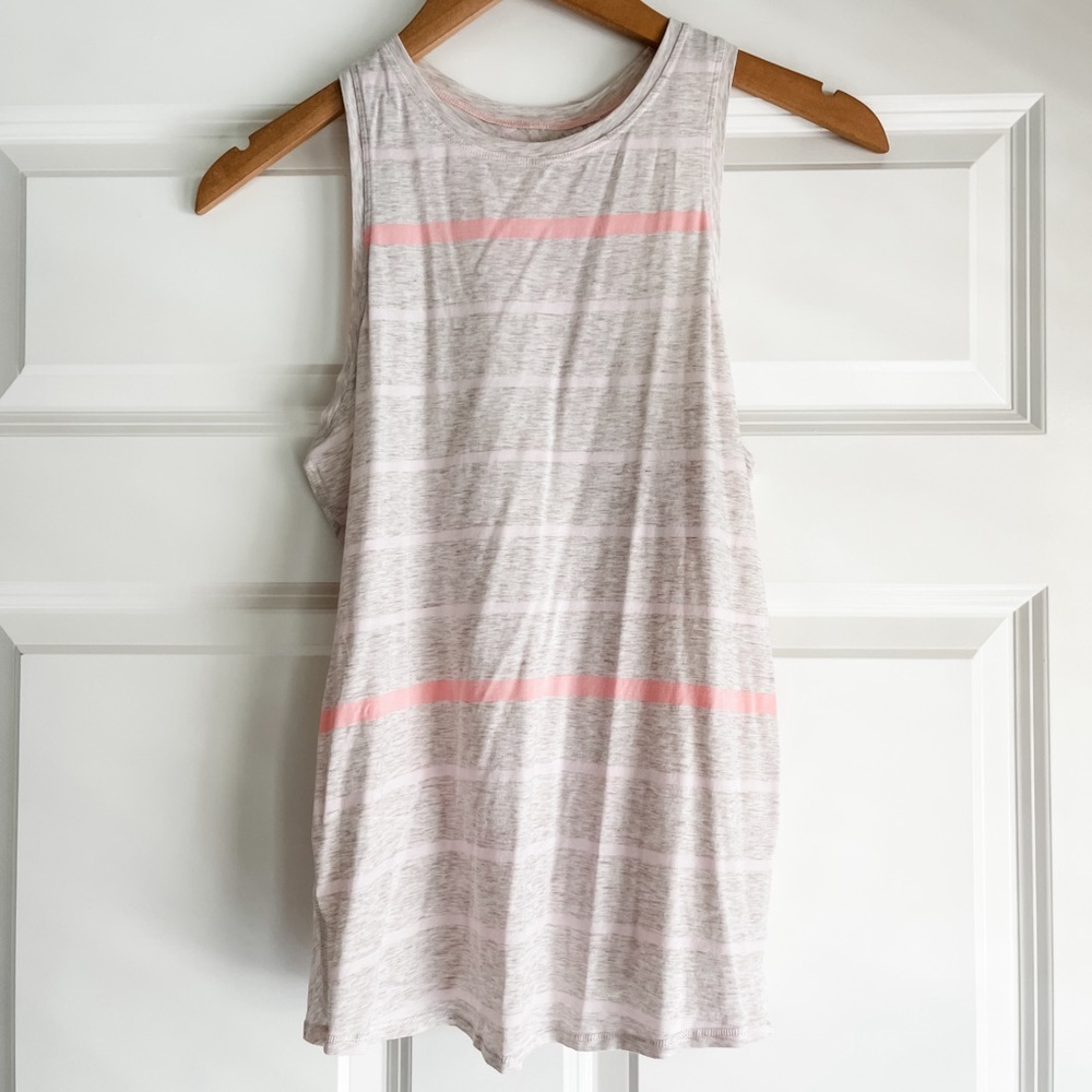 Lululemon open back tank